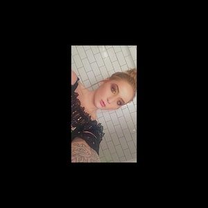 Meet your Posher, Michaela